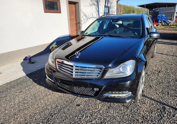 Mercedes-Benz Klasa C cena 43000 przebieg: 163759, rok produkcji 2013 z Sieniawa małe 67